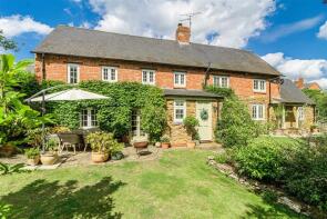 The Green, Daventry NN11 3HB