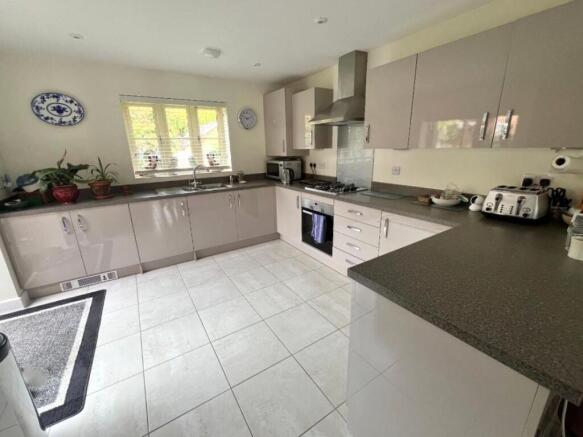 kitchen/family room