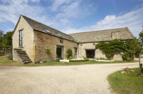 Sycamore Barn, Road From Junction With A429 To Junction With A436, Cheltenham GL54 1HR