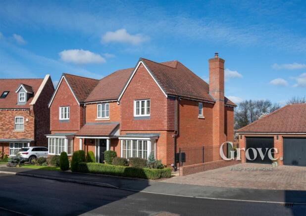 Amphlett Close Hagley 2.jpg
