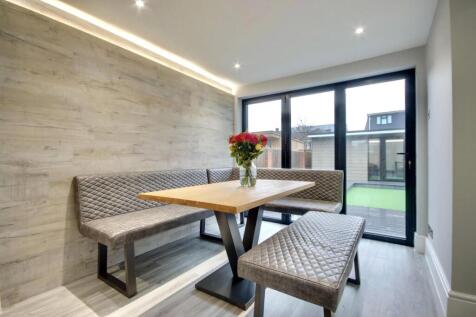 Bramley Close, Waterlooville, Hampshire, PO7