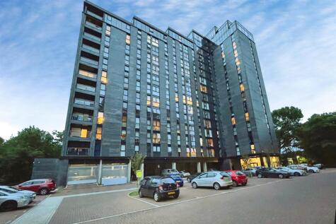 403, Urban Green, Old Trafford, M16