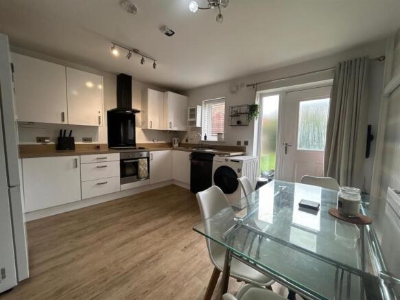 Dining Kitchen