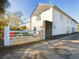 3, Riverside Cottages, Bridge Street, Sidmouth EX10 0RX