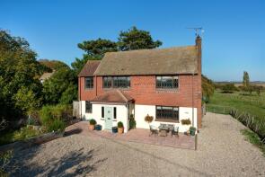 Crendon, Uplees Road, Faversham ME13 0QR