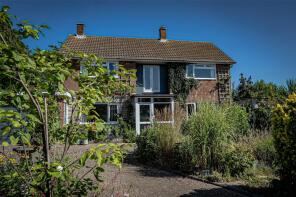 26, Stowell Crescent, Wareham BH20 4PZ