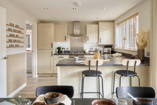 Bovis Kidderminster Crescent Cypress85525_Development_Hero_1280x853