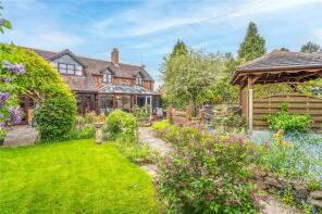 1, Fir Tree Cottages, Cleobury Road, Far Forest, Kidderminster DY14 9TF