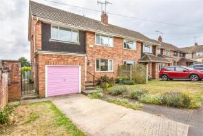 12, Dryleaze, Wotton-under-edge GL12 7AN