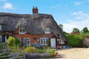 3, Woodmansfield, Lambourn Road, Boxford, Newbury RG20 8DA