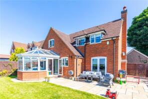 1, Chapel Court, Beedon, Newbury RG20 8SX