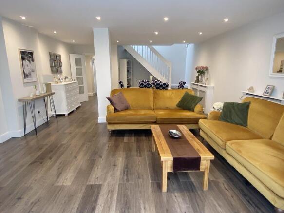 sitting room.jpg