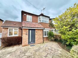 19, Kenilworth Drive, Borehamwood WD6 1QD