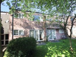 Flat 8, Llys Celyn, Cedar Crescent, Pontypridd CF38 1LF