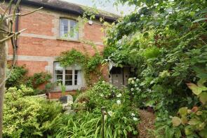 2, The Terrace, Watery Lane, Iwerne Minster DT11 8NB