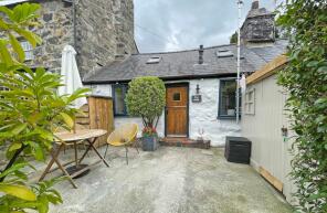 3, Sportsman's Row, A499 From Capel Seion Gyrn Goch To Prow Clynnog No 29, Caernarfon LL54 5PH