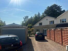 1, Green Meadow, Port Talbot SA13 3BN