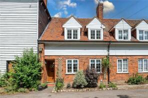 1, Punch Bowl Cottages, Church End, Rochford SS4 2DH