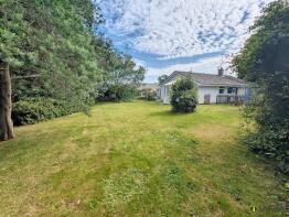 14, Woodland Grove, Bembridge PO35 5SG