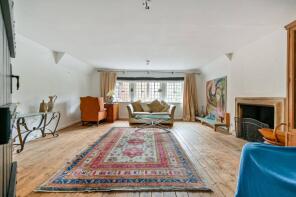 4, Fulmer Chase, Stoke Common Road, Slough SL3 6HB