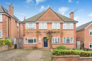 10, Cedar Road, Berkhamsted HP4 2LA