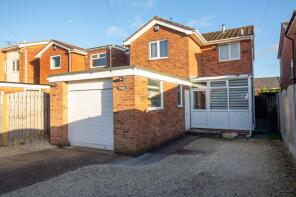 7, Twickenham Grove, Sheffield S20 4HU
