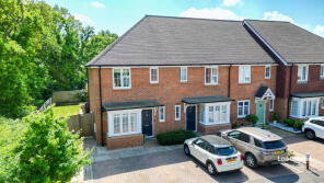 30, Windacres Farm Lane, Horsham RH12 3XQ