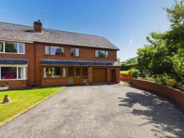 5b Oaklands, Burgage Close, Kington HR5 3NB