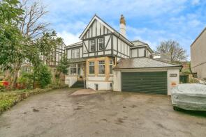 214 Brithdir, Abergele Road, Old Colwyn, Colwyn Bay LL29 8AS