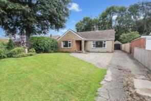 East Lodge, Easthall Road, North Kelsey, Market Rasen LN7 6HA