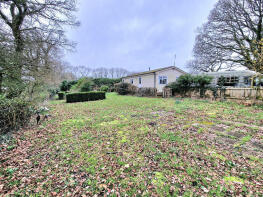 Tits Paddock, Toms Lane, Ringwood BH24 3QX
