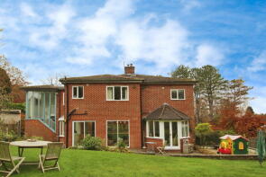 Tigh Na Bruach, Meadowfield Road, Stocksfield NE43 7PZ