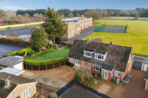 11a Hillcrest, Manor Ridge, Norwich NR13 4PN