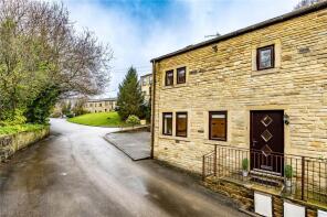 1, Lower Bank House, Beestonley Lane, Stainland, Halifax HX4 9PU