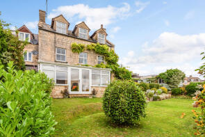 Field Cottage, Bishops Walk, Upper Kitesnest Lane, Whiteshill, Stroud GL6 6BW