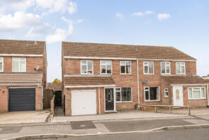 3, Sunderland Close, Melksham SN12 6TZ
