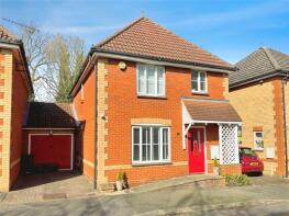 2, St James Gardens, Romford RM6 5RY