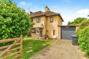 10, Sunnymead, Station Road, Crawley RH10 4JD