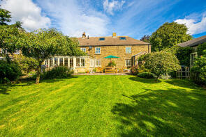 Bilberry Cottage, Baslow Road, Chesterfield S42 7DD