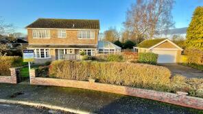 49, Dovecote, Middle Rasen, Market Rasen LN8 3UD