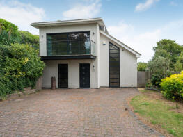 Sea Haze, Cavenagh Road, Dover CT15 6DN