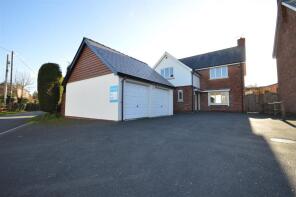 Orchard House, Sugwas Pool Access, Hereford HR4 7QE