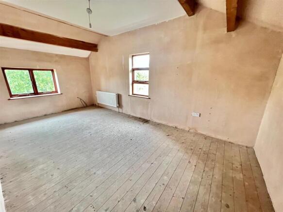 Bramleys Estate Agents - Quarmby Road - Building a