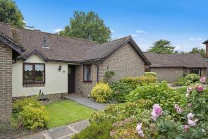 21, Dumbrells Court, North End, Hassocks BN6 8TG