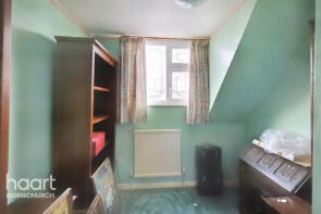 9, Wiltshire Avenue, Hornchurch RM11 3DX