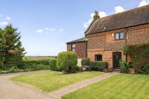 1 The Stirrups, Ostlers Court, Taylors Lane, Higham, Rochester ME3 7AY