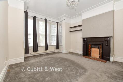 Onslow Gardens, Wallington, Surrey