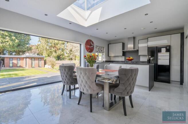 Dining Kitchen