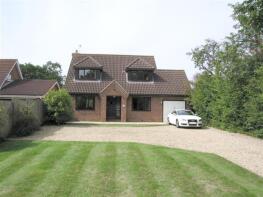 199 Hillcrest, Ermine Way, Royston SG8 0AY
