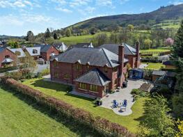 3, Troed Y Cyrniau, Pen-y-bont-fawr, Oswestry SY10 0AZ